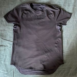 Lulu Lemon Tshirt